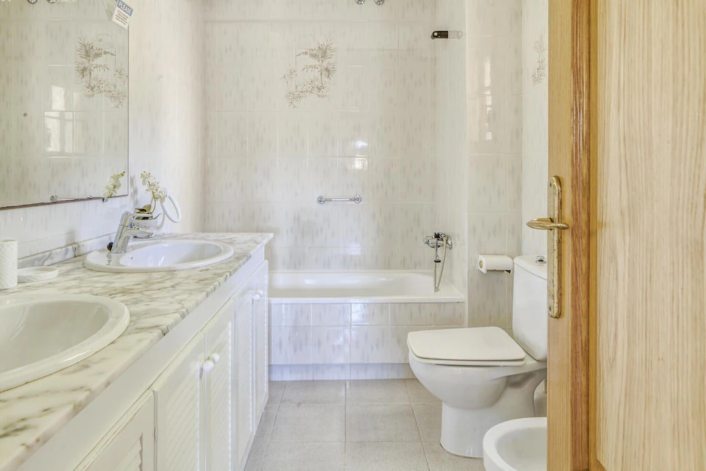 Villa in Arenys de Mar with incredible sea views.