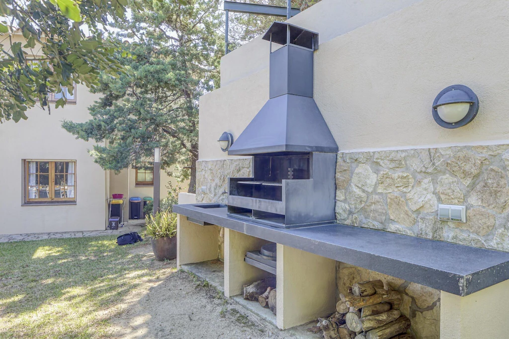 Villa in Arenys de Mar with incredible sea views.