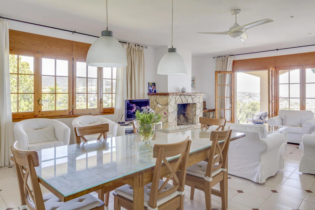 Villa in Arenys de Mar with incredible sea views.