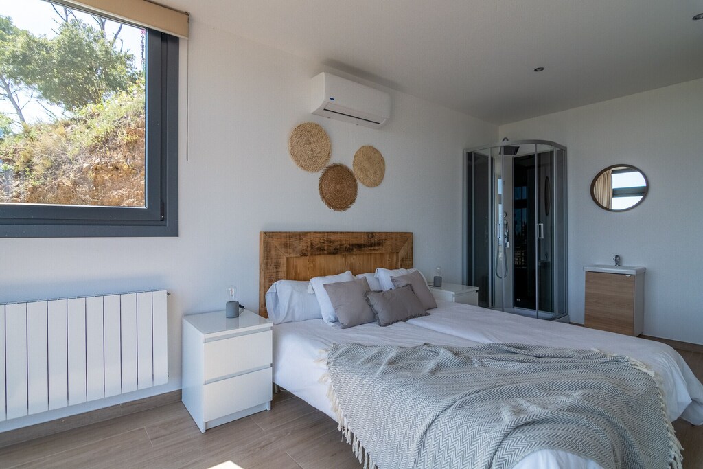 Nice villa located in Santa Susanna.