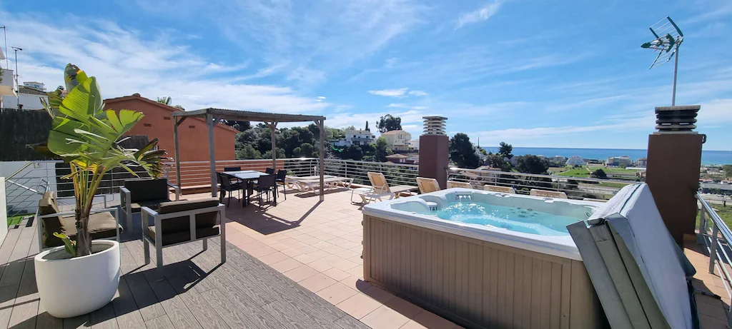 Nice villa located in Santa Susanna.