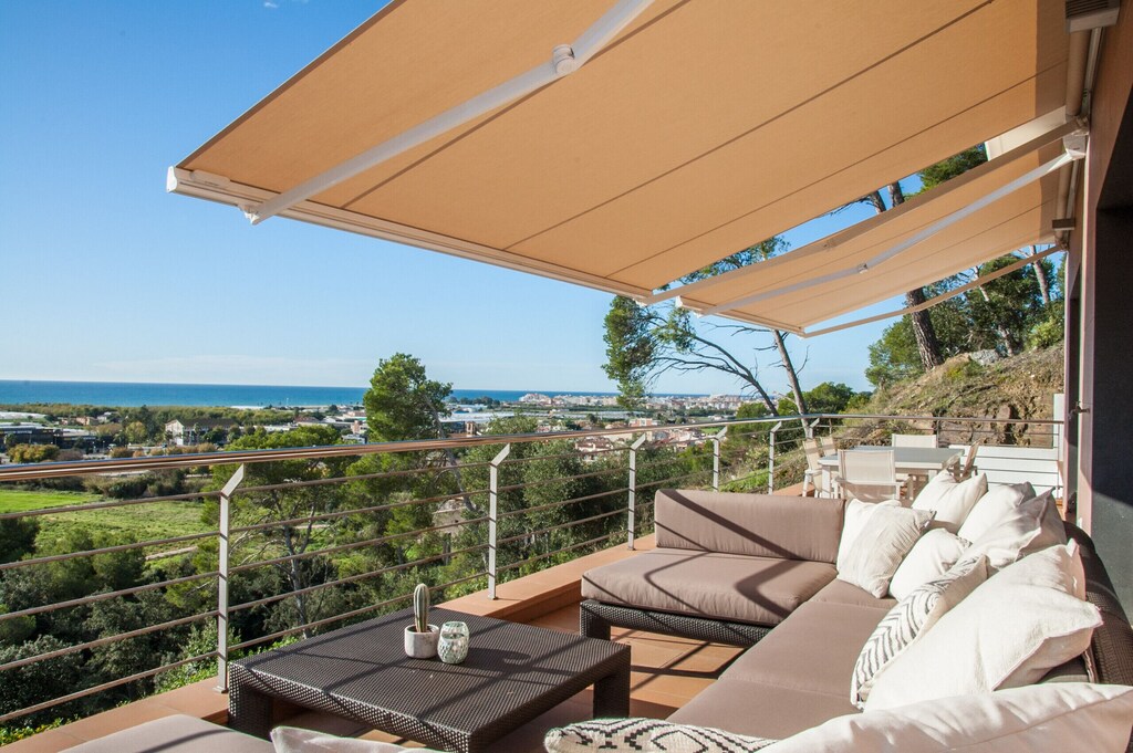 Nice villa located in Santa Susanna.