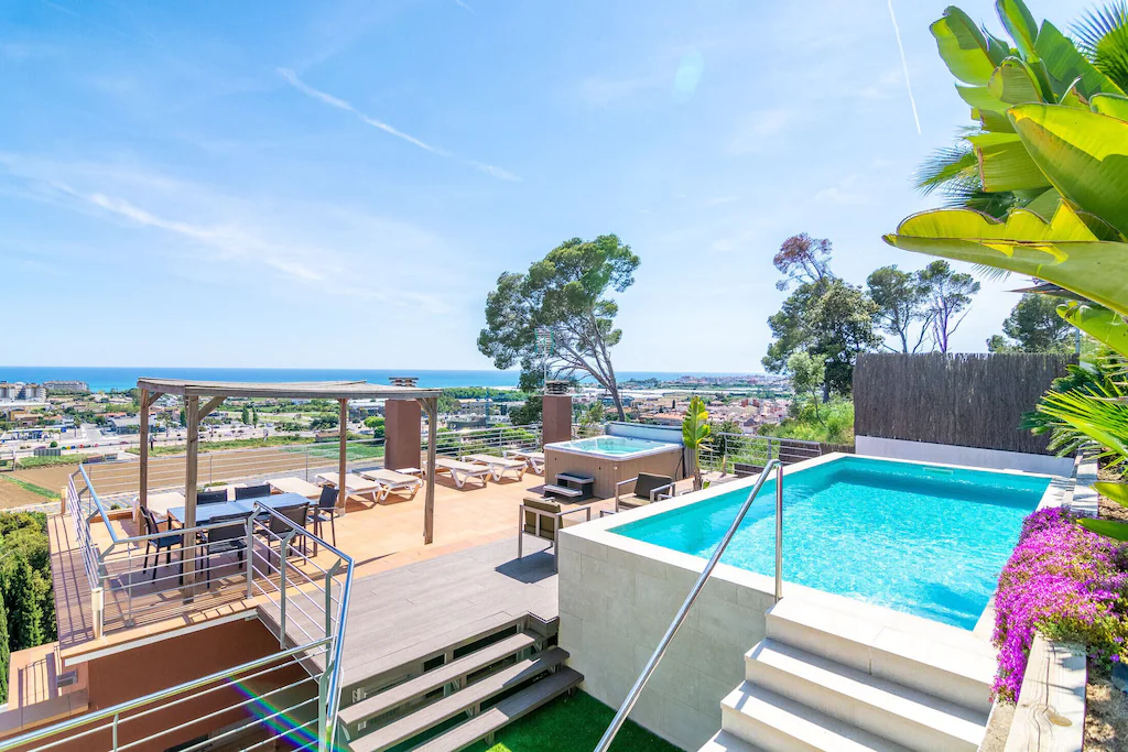 Nice villa located in Santa Susanna.